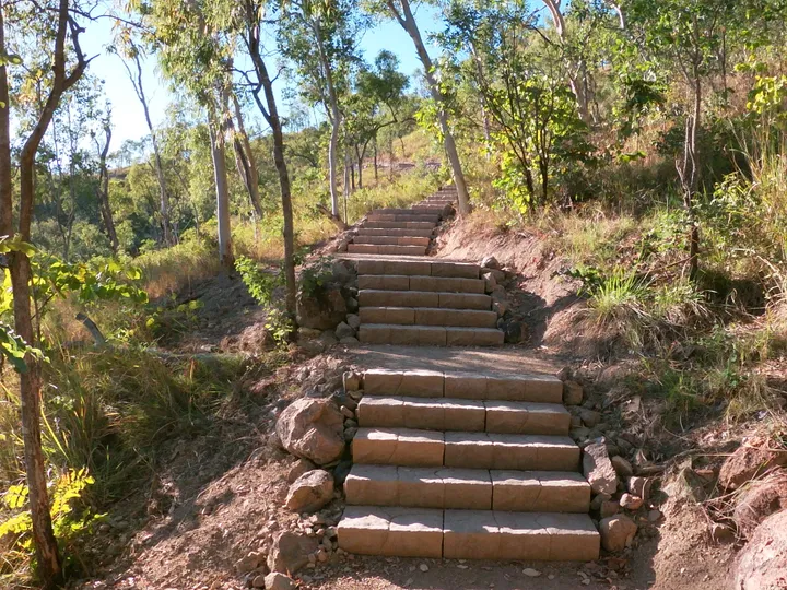 JMac_Mount Louisa Walking Trail_Queensland 2