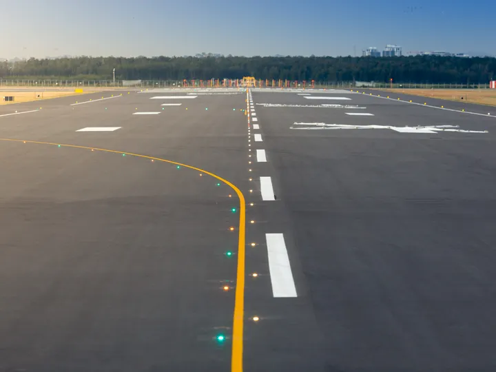 the-lights-are-tested-on-the-new-parallel-runway.